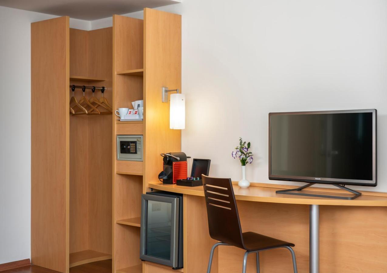 Ibis Istanbul Zeytinburnu Hotel Kültér fotó